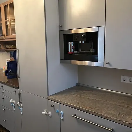 Haus Schon Business & Holiday Apartment